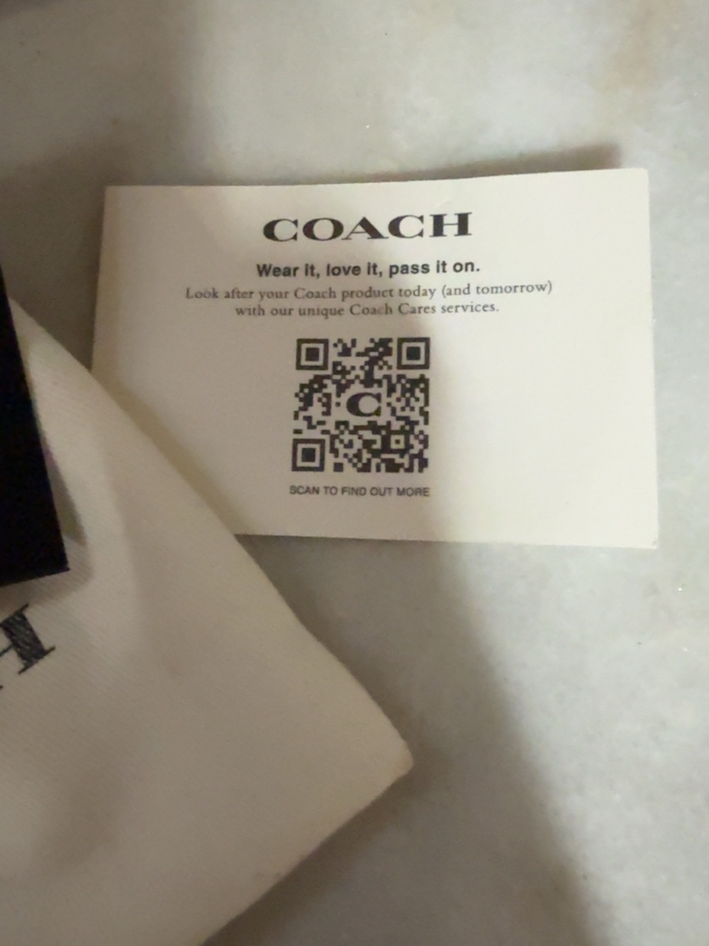 ***SOLD**


NWT Coach Padlock & Key Charm w/ Dust-Bag - Picture 5 of 6